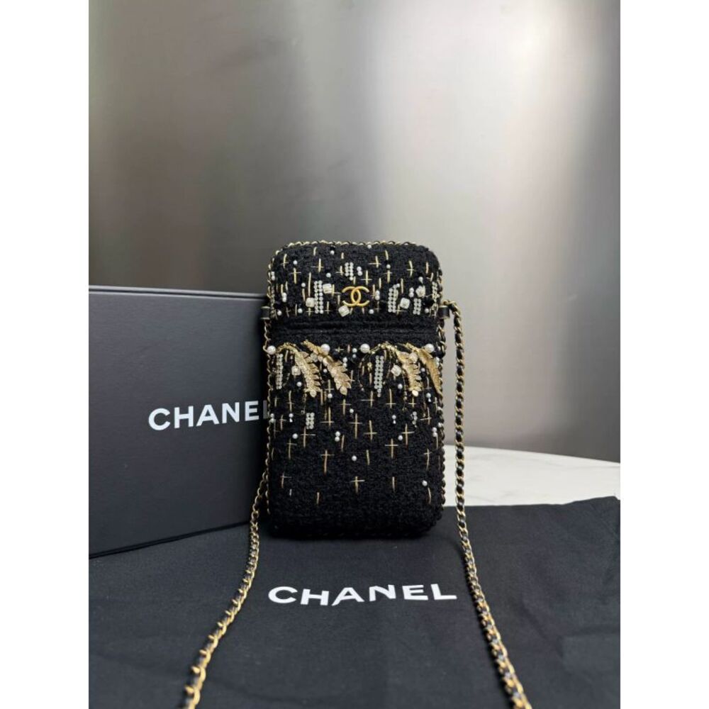 Chanel Women Pre-Loved Bag Very Good Condition